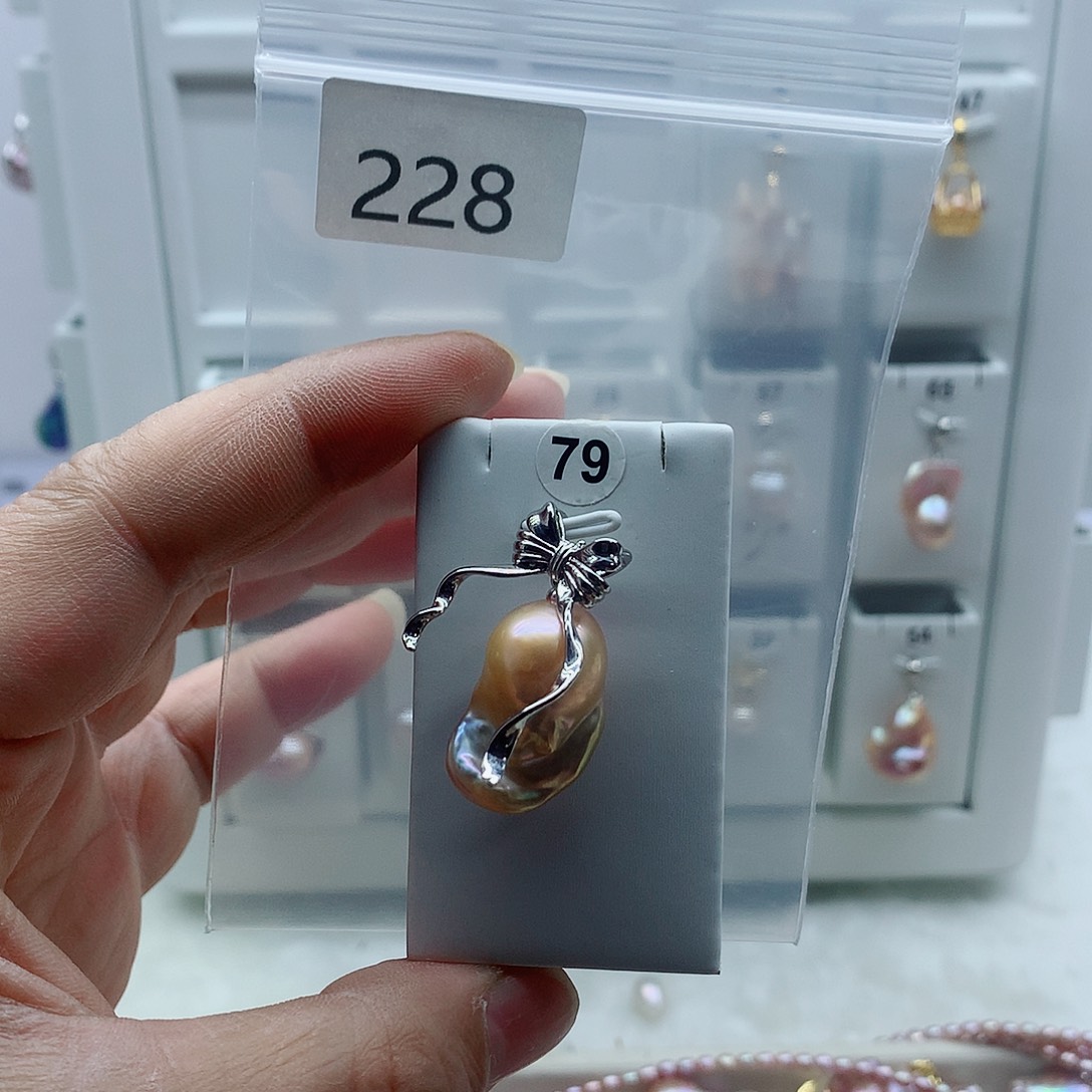 吊坠(不含链)淡水珍珠合金