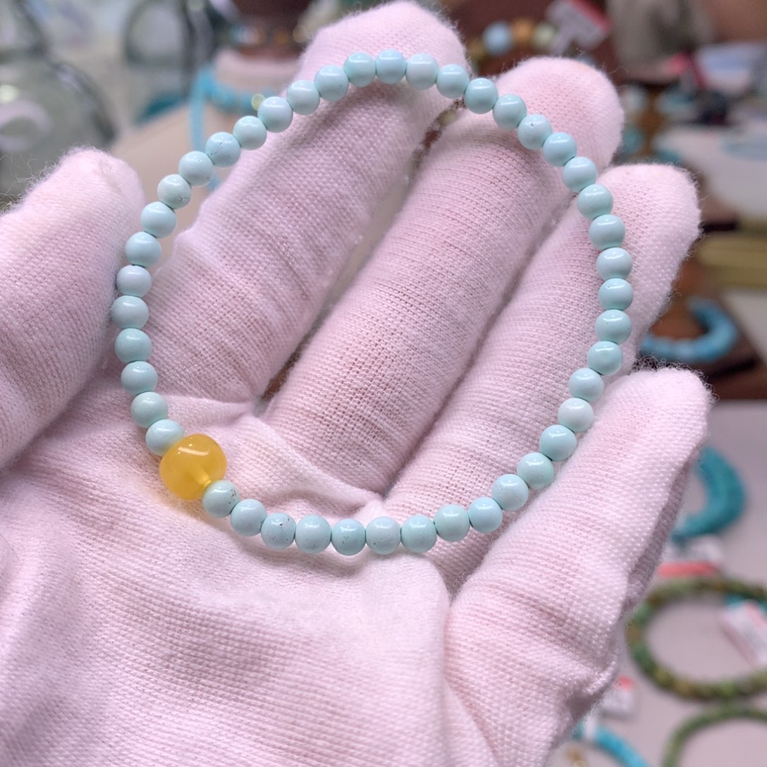 绿松石配饰未镶嵌