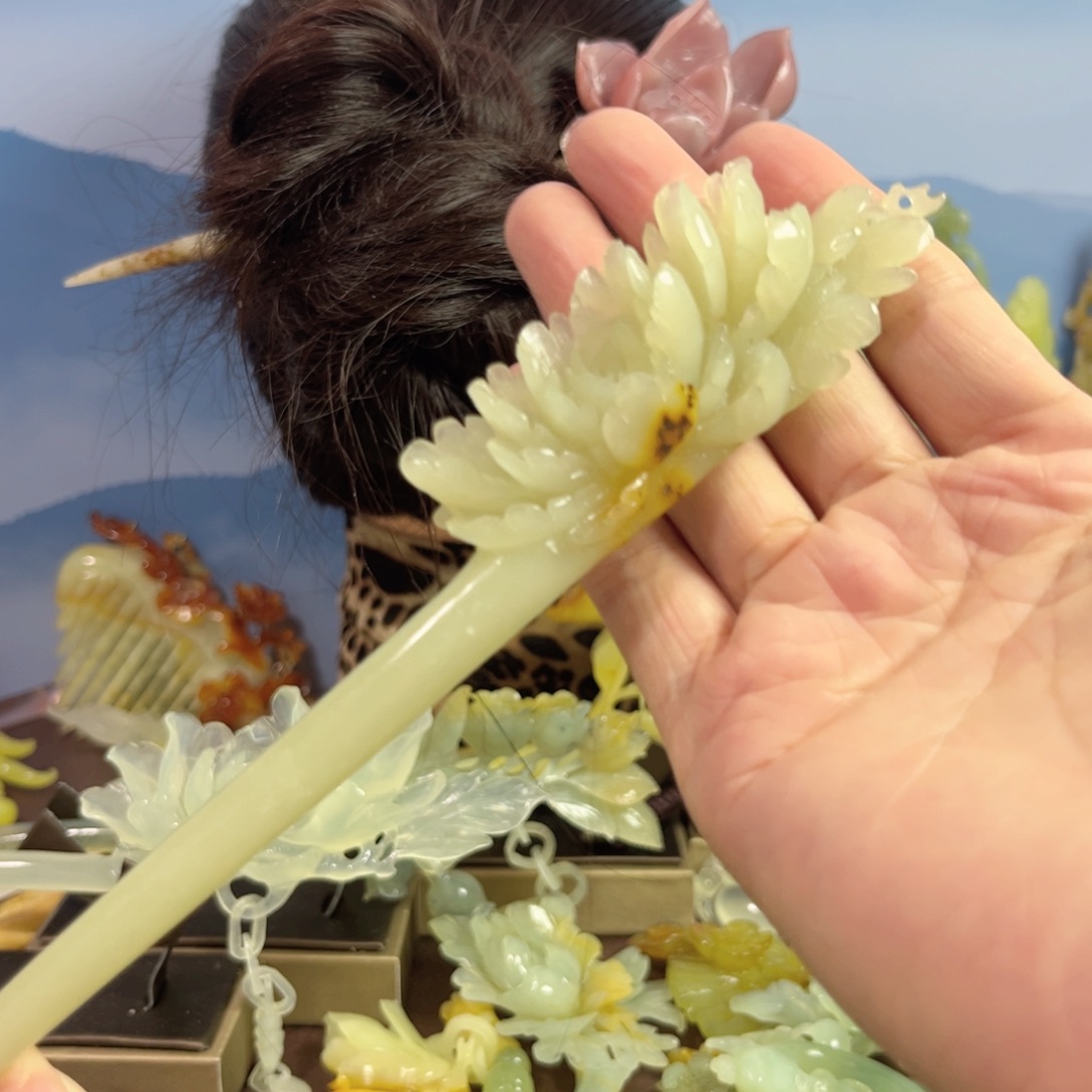 蛇纹石玉发饰合金