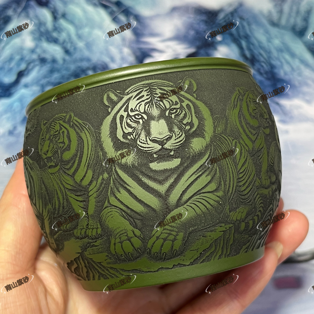 宜兴全手工紫砂茶具原矿绿泥泥料刻绘五虎图双层主人杯品茗杯茶具