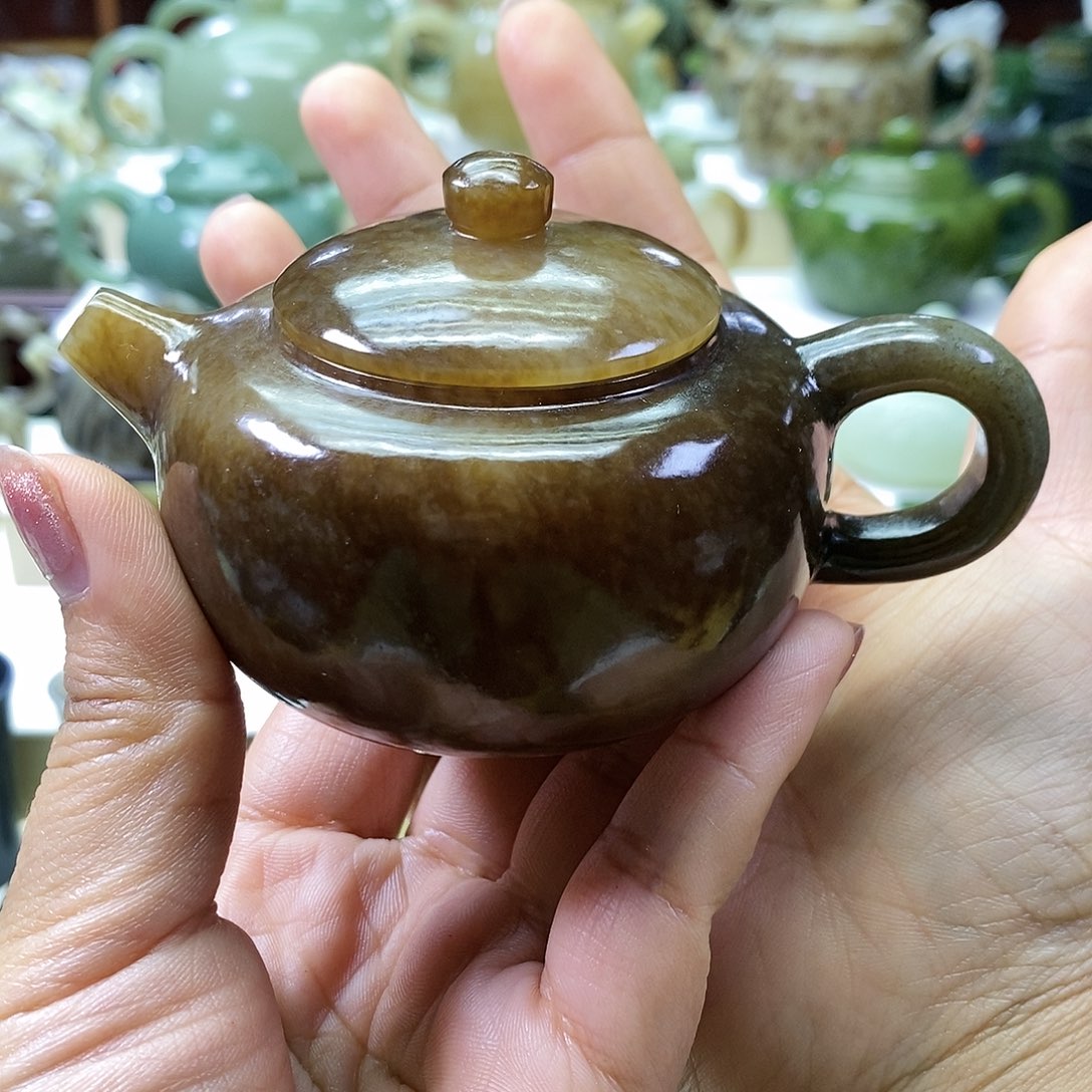 和田玉茶壶未镶嵌韩**壶