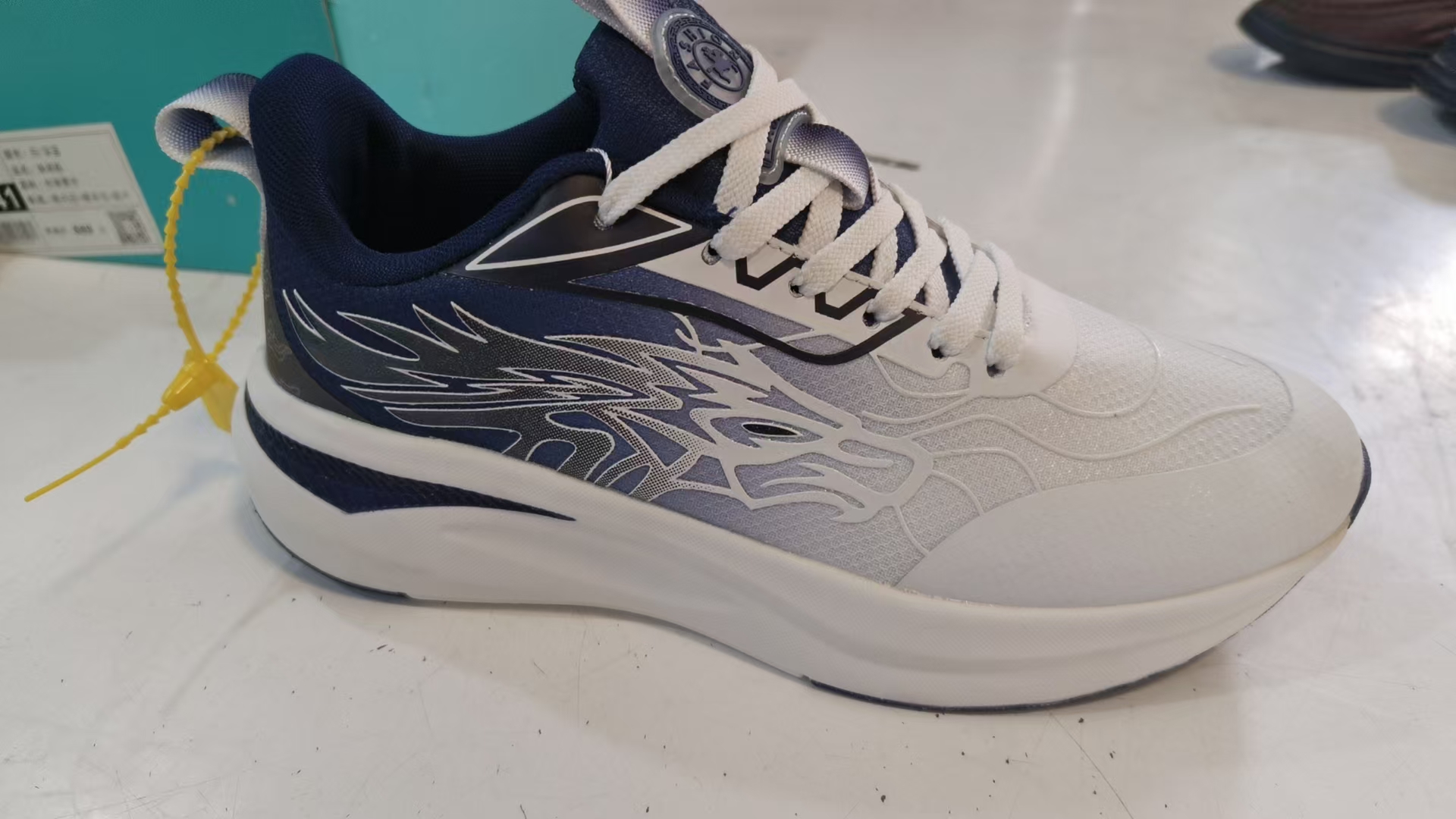 【615】断码孤品福利款时尚百搭潮流运动鞋