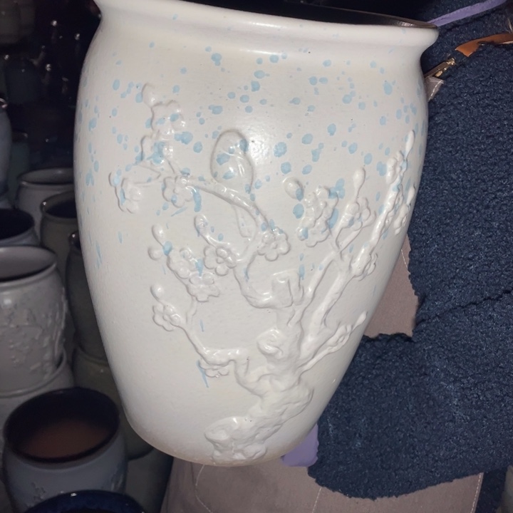 花盆紫砂口24高32瑕疵瑕疵