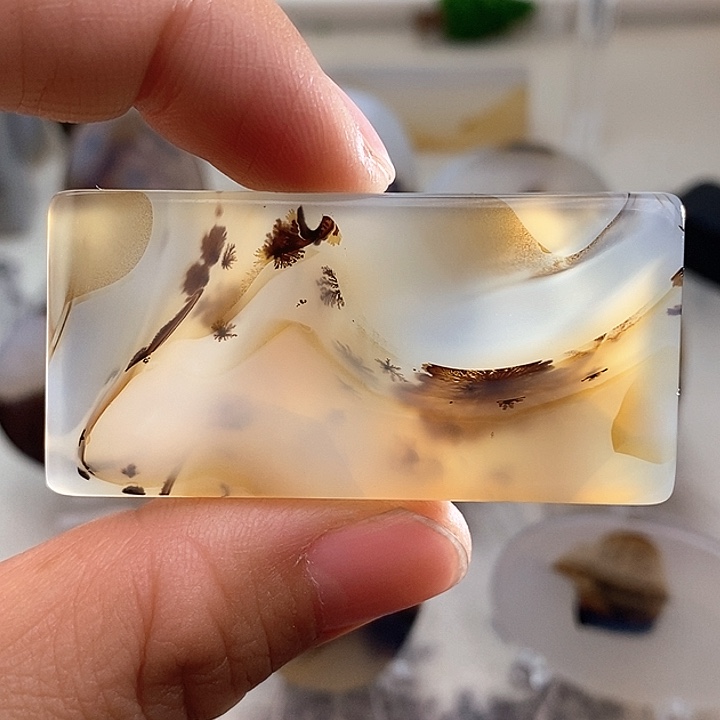 玛瑙/玉髓颈饰未镶嵌