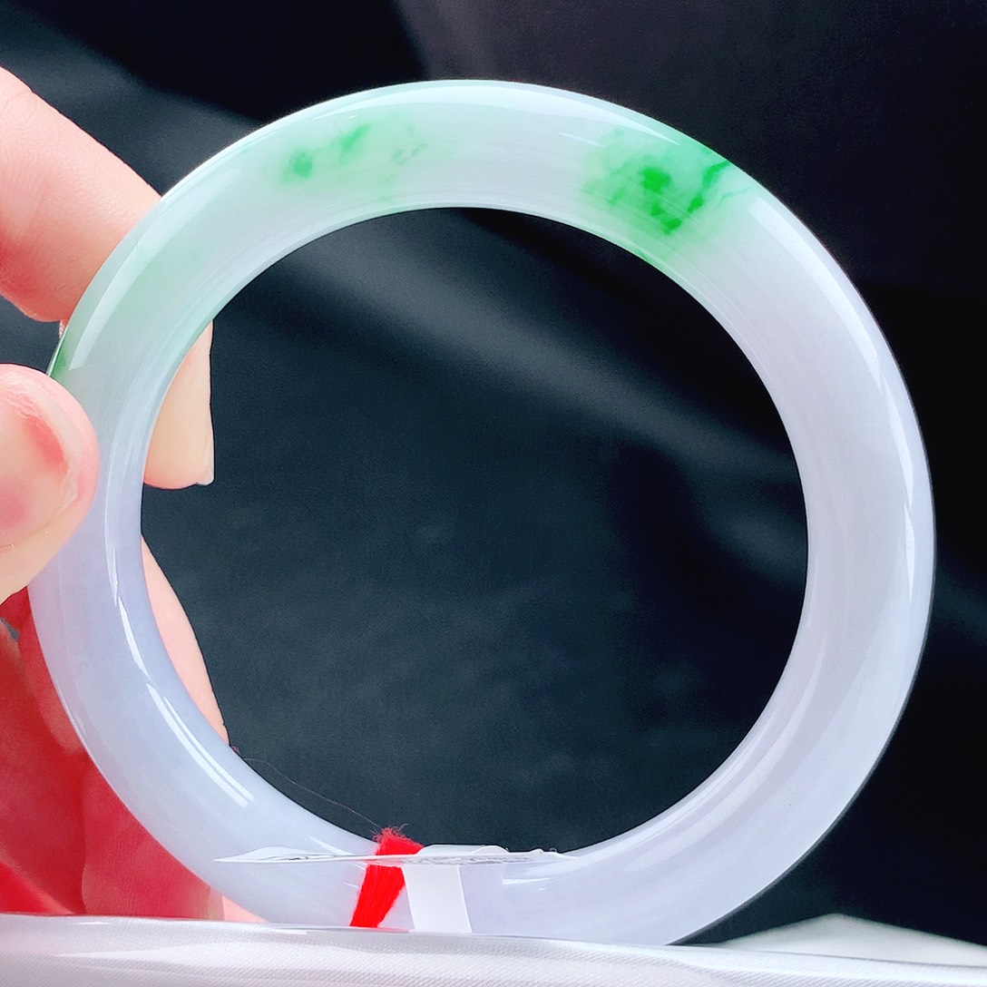 未镶嵌手镯（圆镯）翡翠59圈