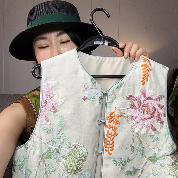 去拍去拍亚麻马甲