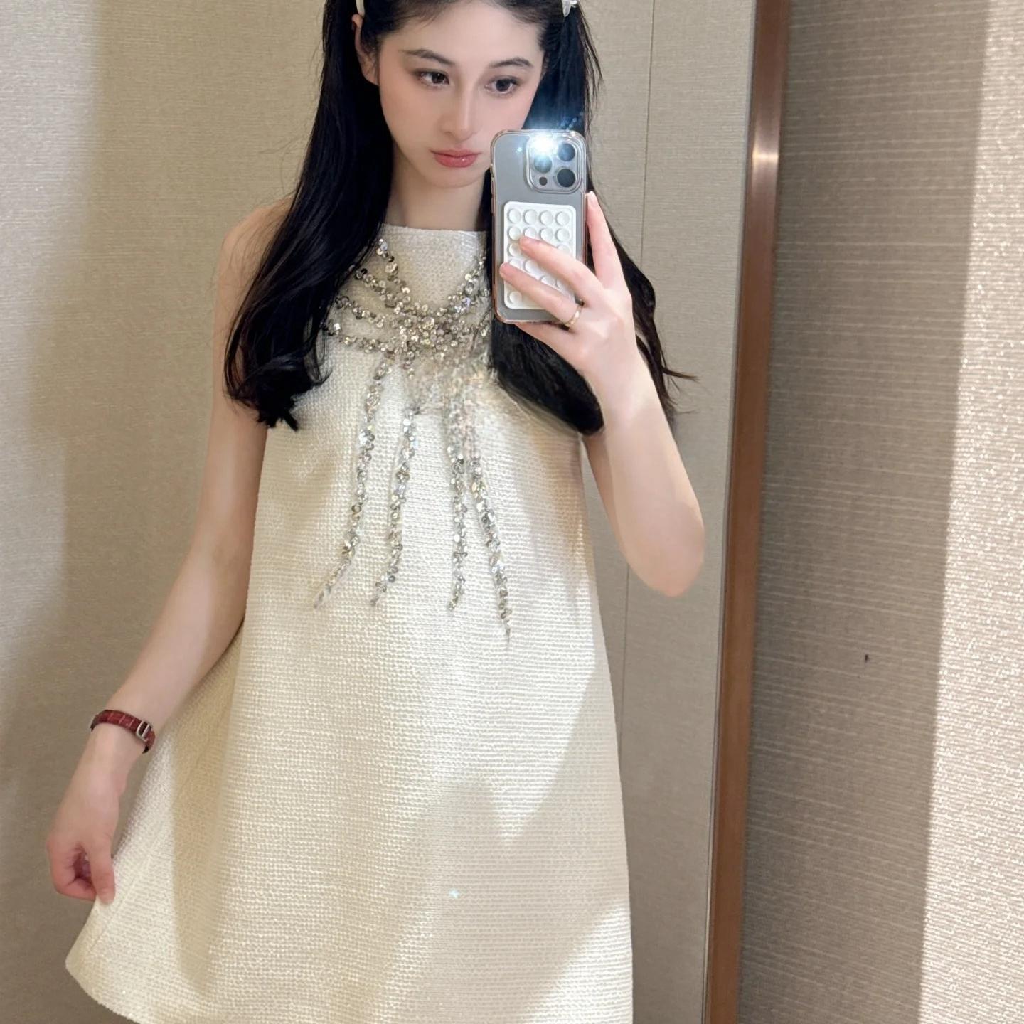 六六专属南法千金奶白色小香风蝴蝶结珠片绣背心A字短裙25夏