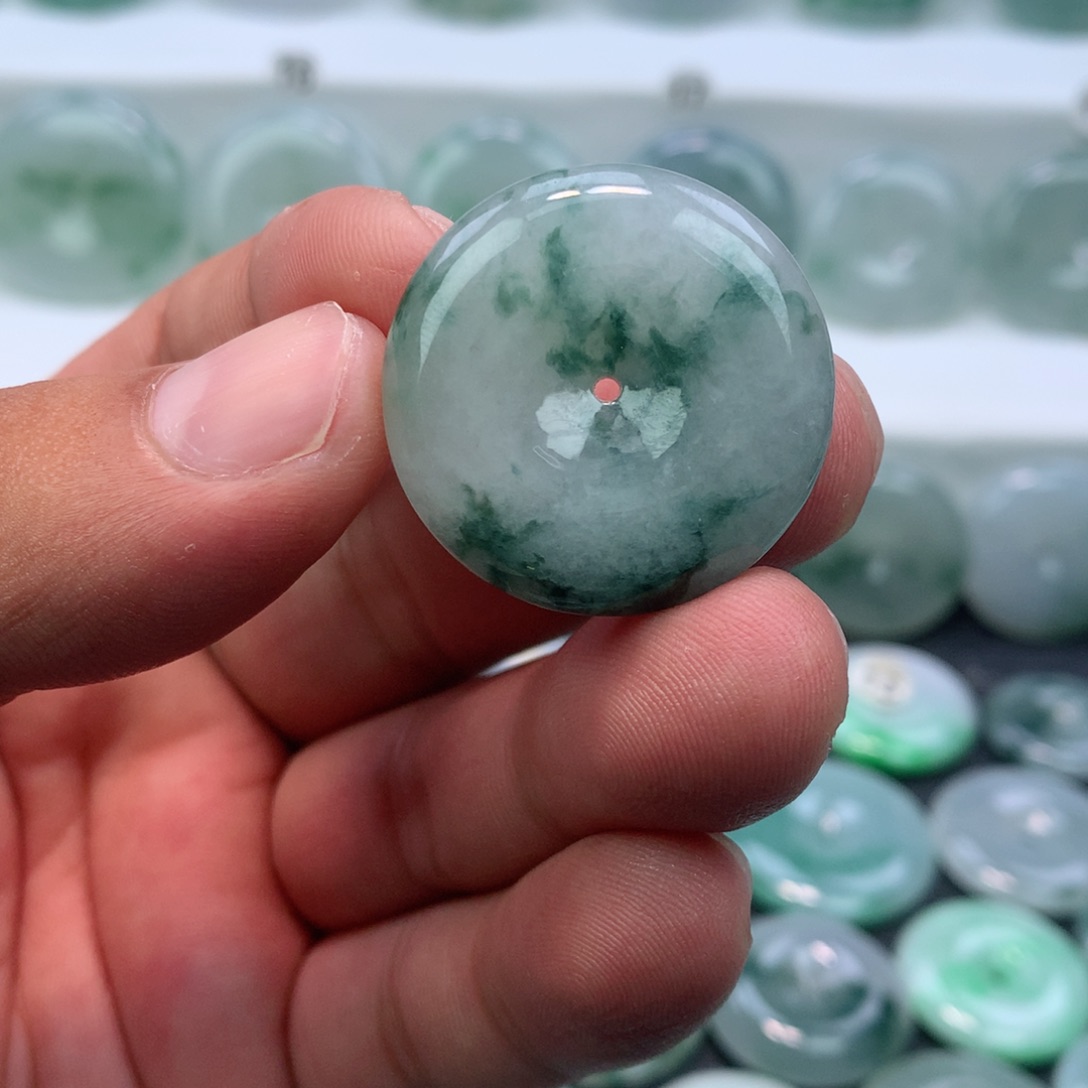 颈饰未镶嵌翡翠缅甸天然A货翡翠29.3-7.4