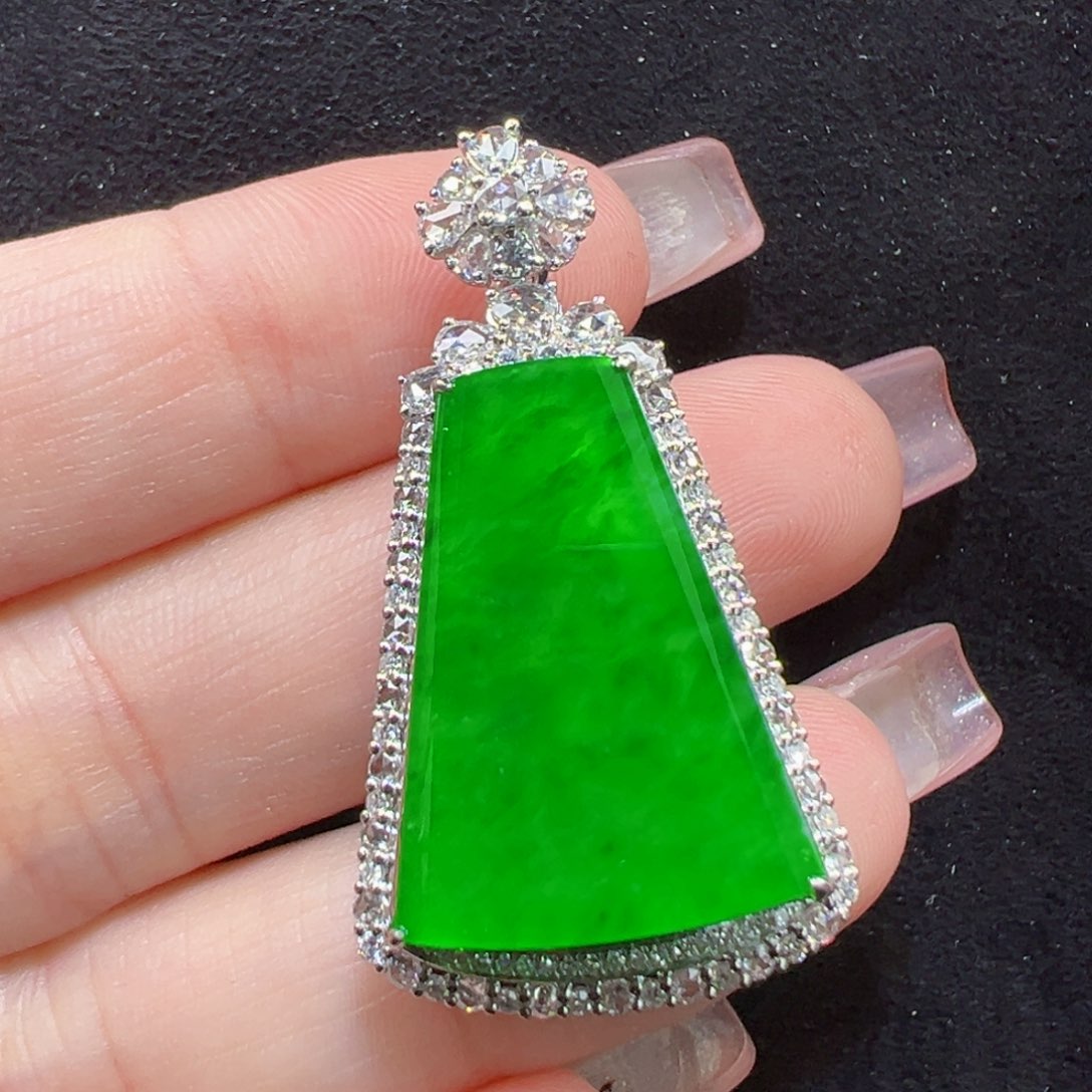 翡翠18K金镶嵌吊坠(不含链)吊坠