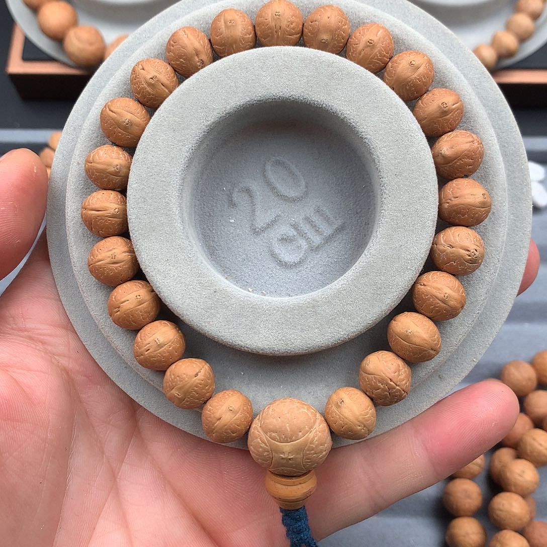 凤眼菩提吊坠11实心籽