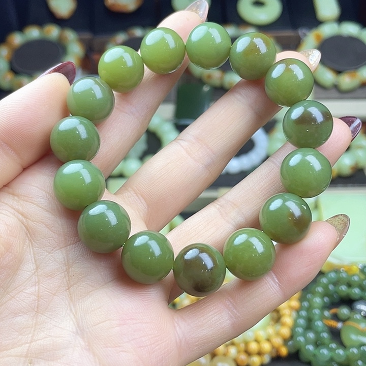 和田玉（糖玉）未镶嵌手链