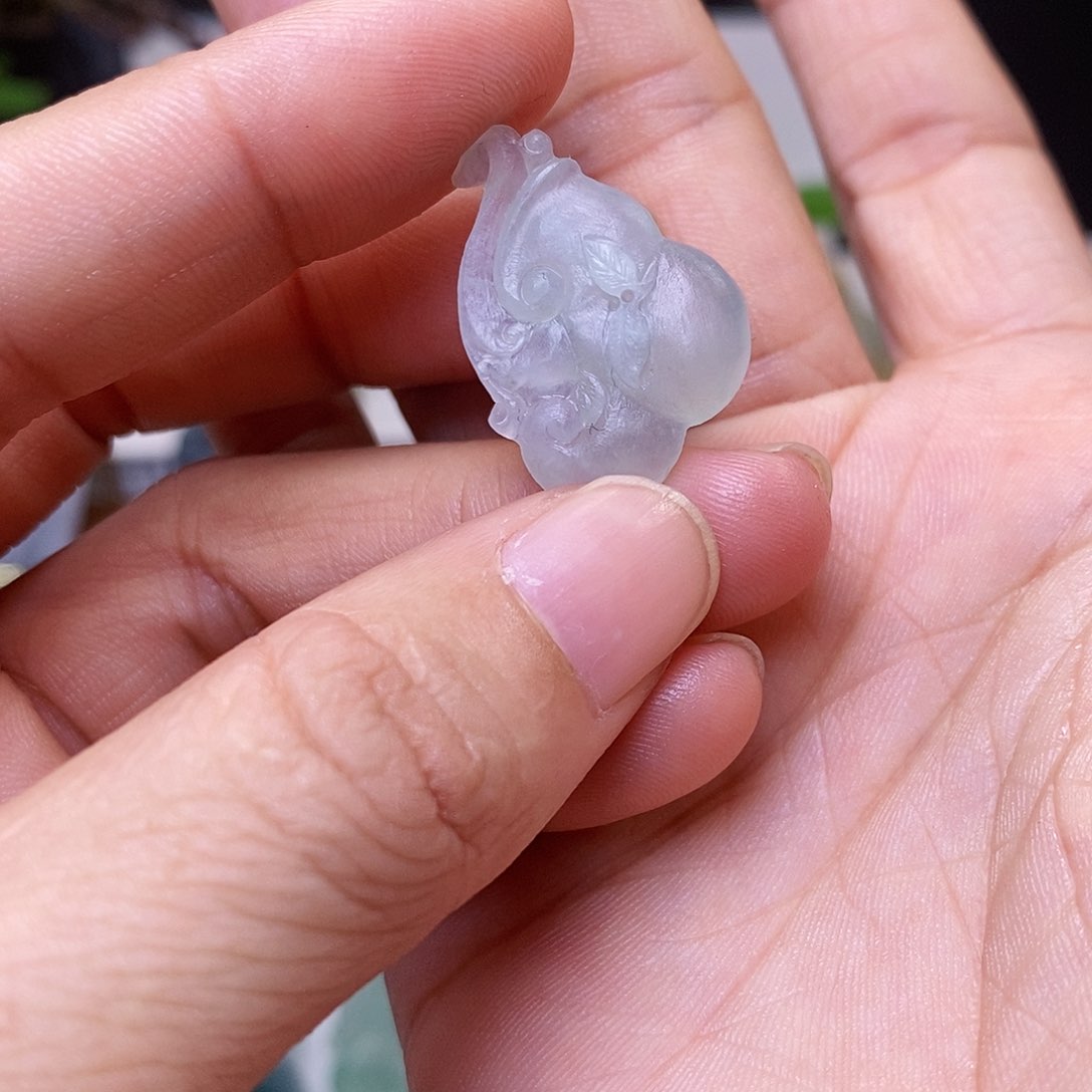 定制翡翠未镶嵌吊坠