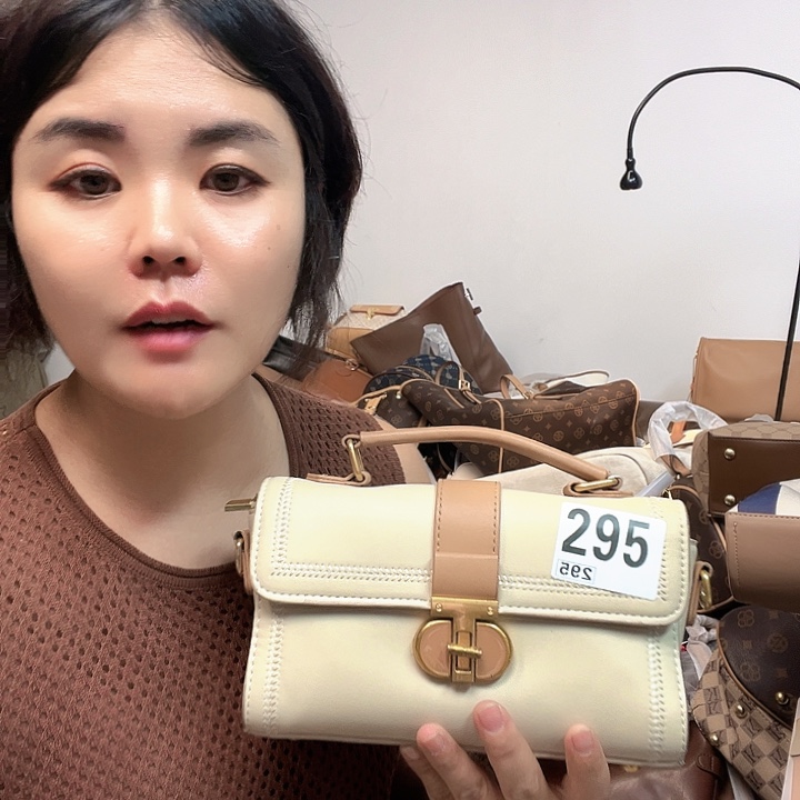 PVC包包包包包包包包