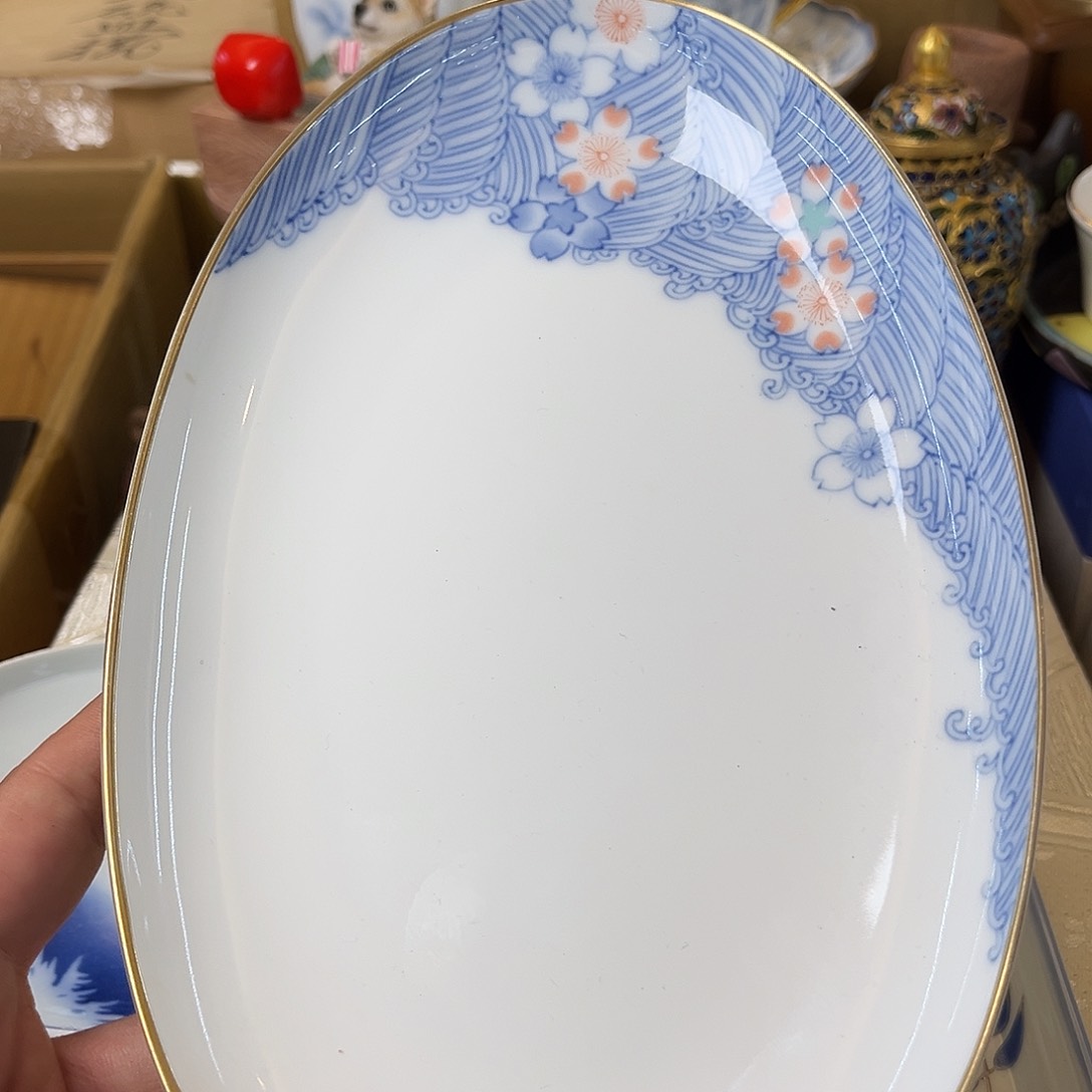 盖碗在家待一晚上了我