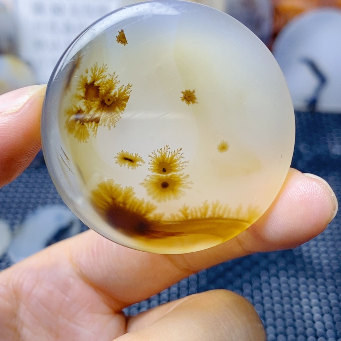 玛瑙/玉髓未镶嵌珠宝奇石