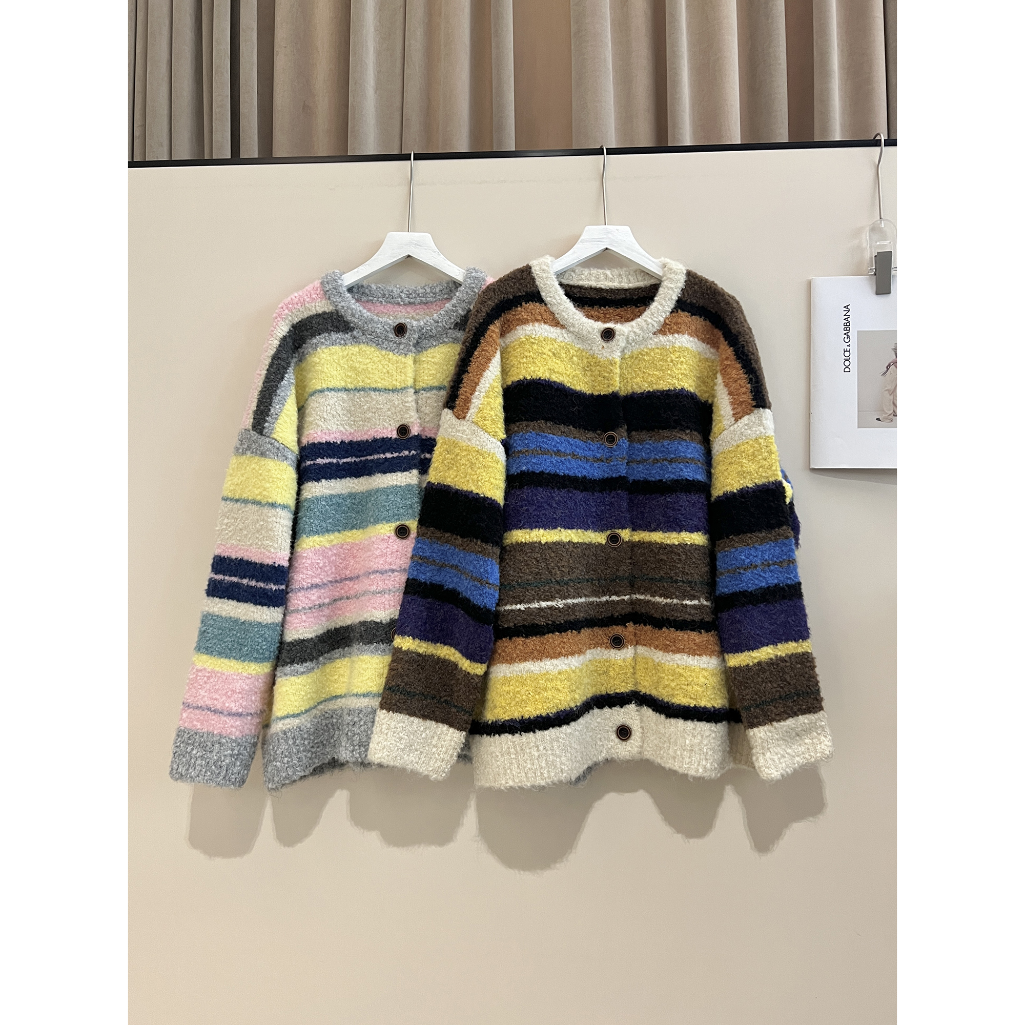 宽松大版圈圈毛条纹毛衣外套F336