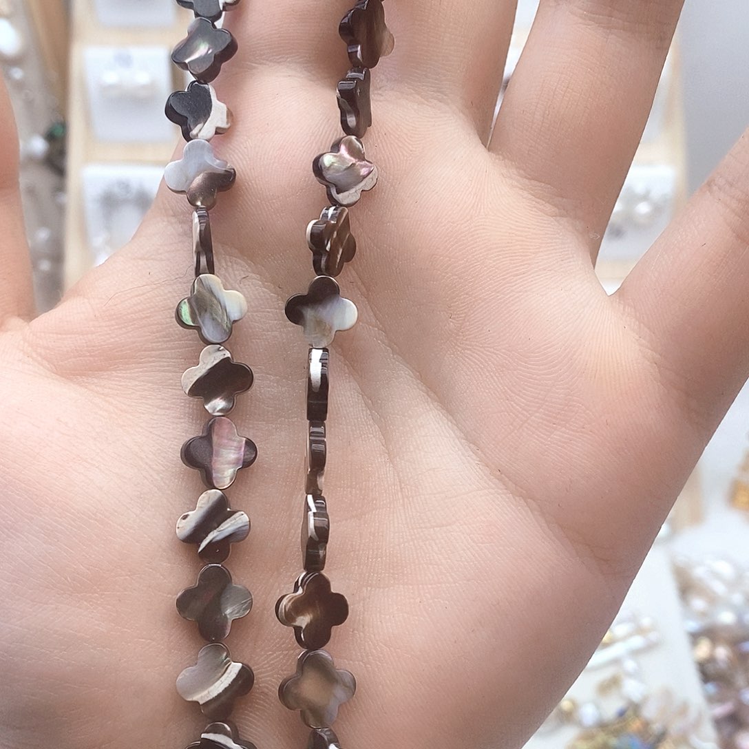 颈饰未镶嵌淡水珍珠