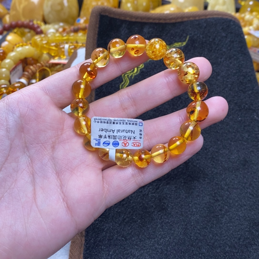 琥珀未镶嵌珠宝奇石