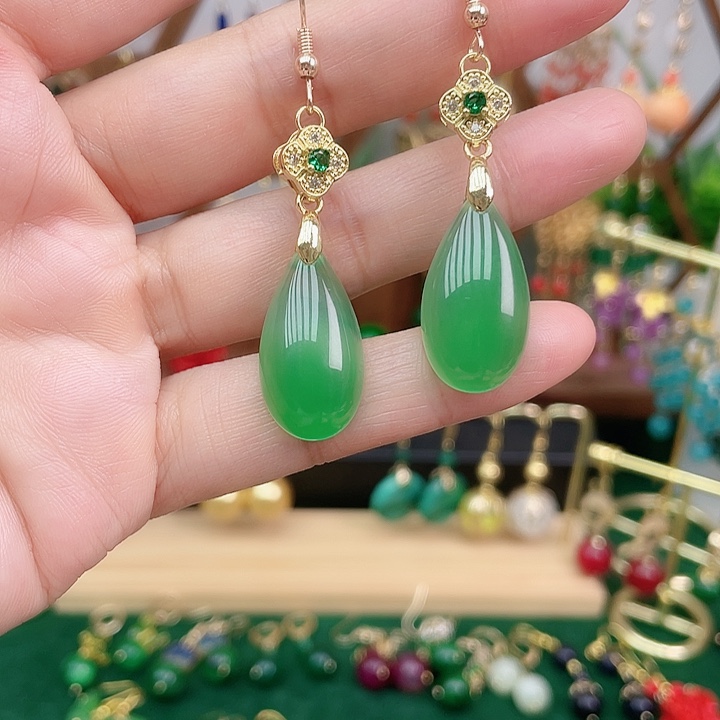 玛瑙/玉髓合金耳饰颜色纹路不一样