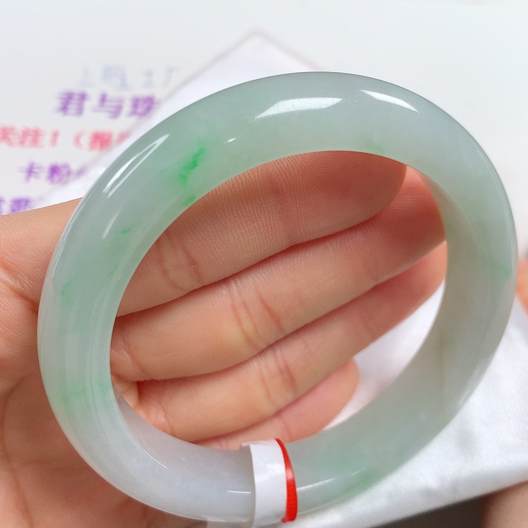 翡翠手镯未镶嵌 正圈 需包容①③⑥