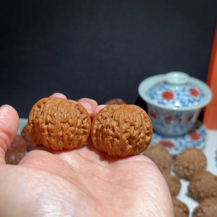 文玩核桃吊坠免**倔磨盘