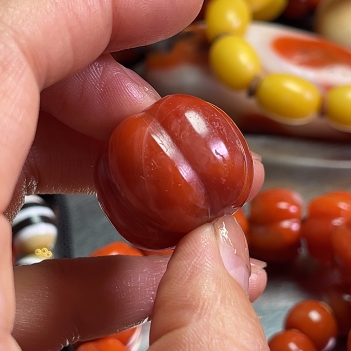 颈饰琉璃大****仙琉璃………..