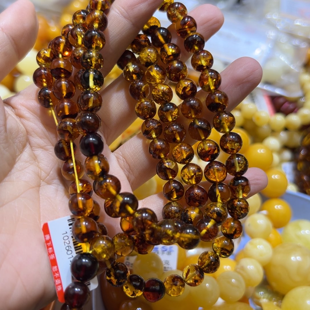琥珀珠宝奇石未镶嵌