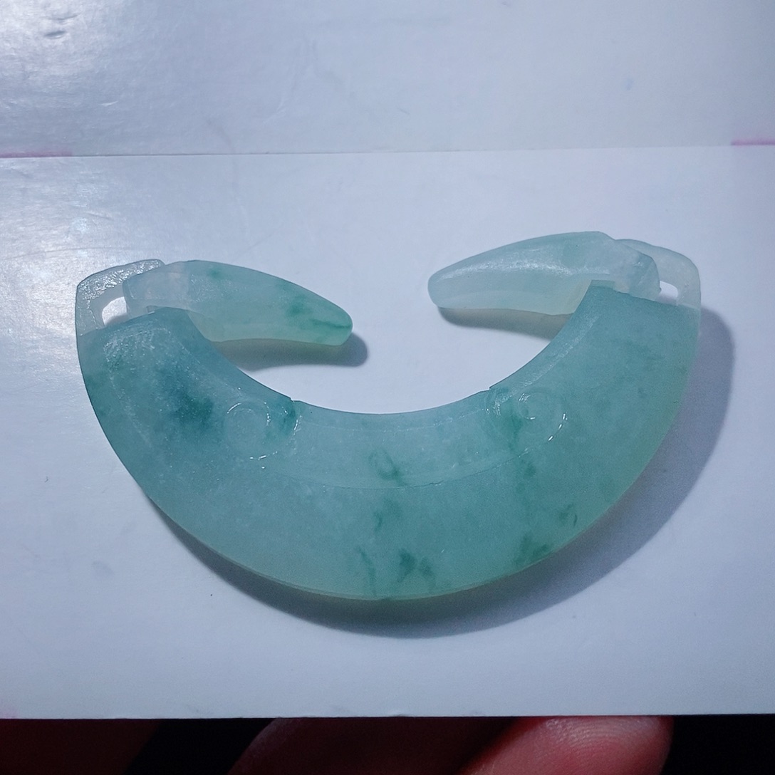 未镶嵌定制翡翠翡翠