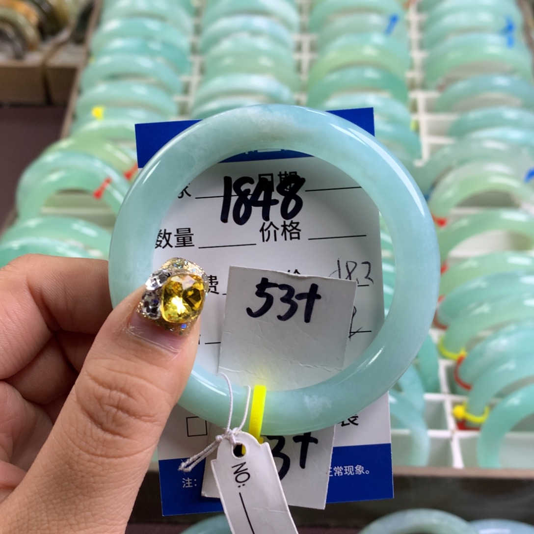 蛇纹石玉手镯未镶嵌1848