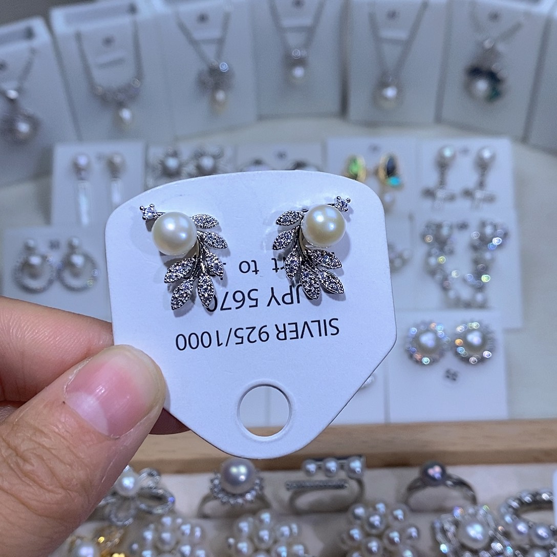 耳饰未镶嵌淡水珍珠