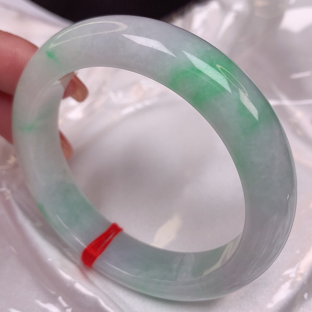 翡翠手镯未镶嵌55 翡翠手镯