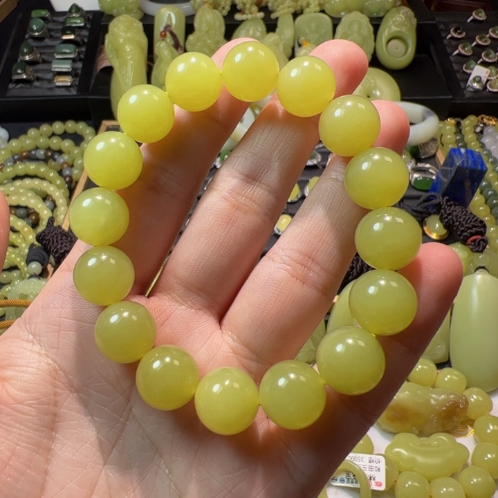 和田玉（黄玉）颈饰未镶嵌