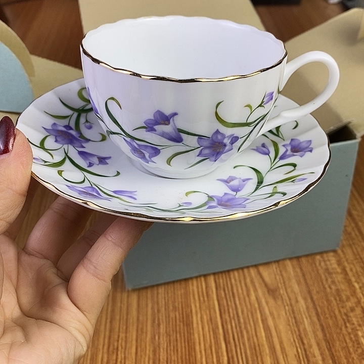 瓷器铜铁器木器盘子花瓶