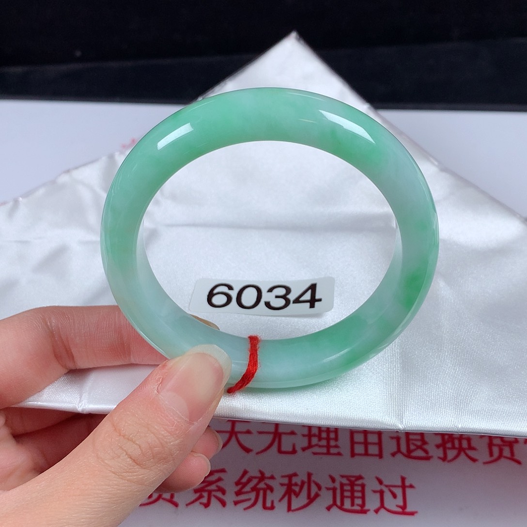 翡翠手镯未镶嵌天然a货翡翠56
