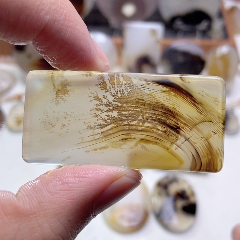 【闪购商品】玛瑙/玉髓颈饰未镶嵌