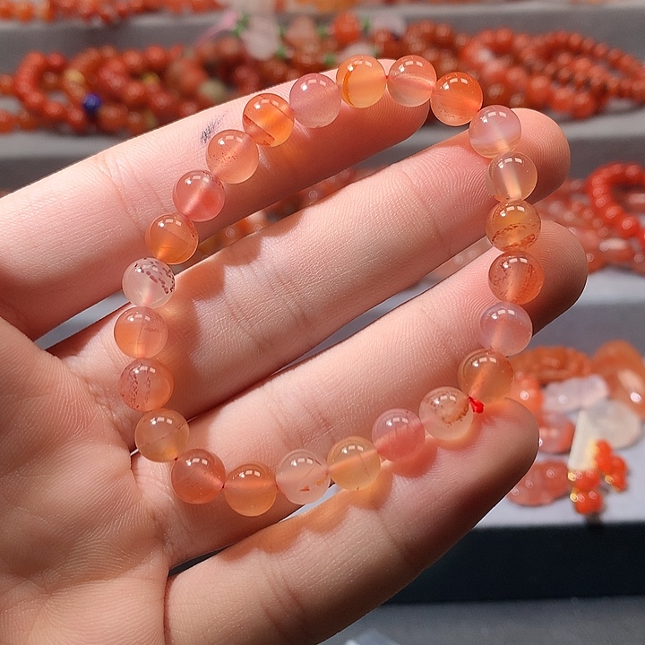 南红玛瑙未镶嵌手链