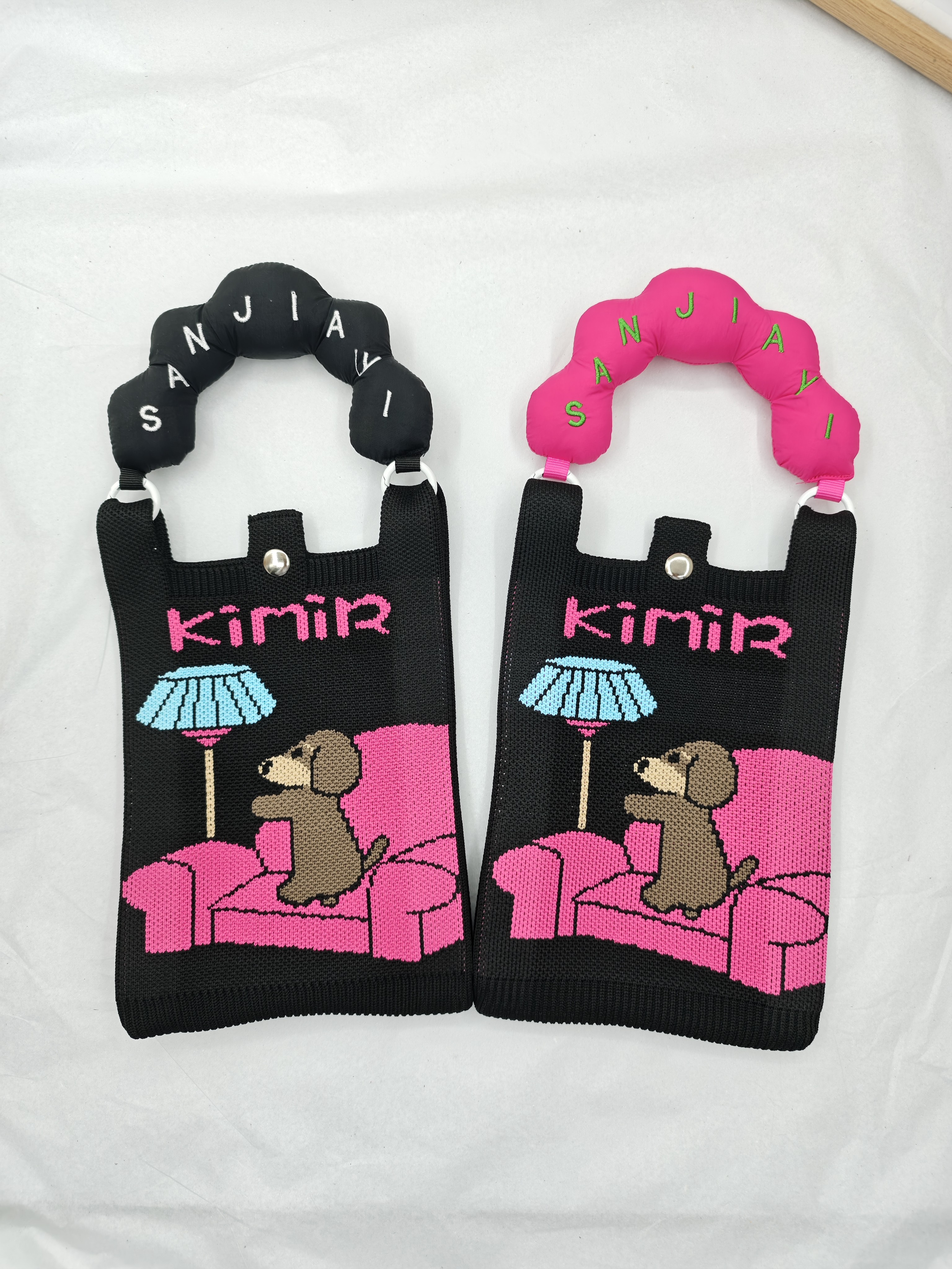 新款热卖设计可爱卡通迷你针织手机包百搭通勤小巧便携斜挎小方包