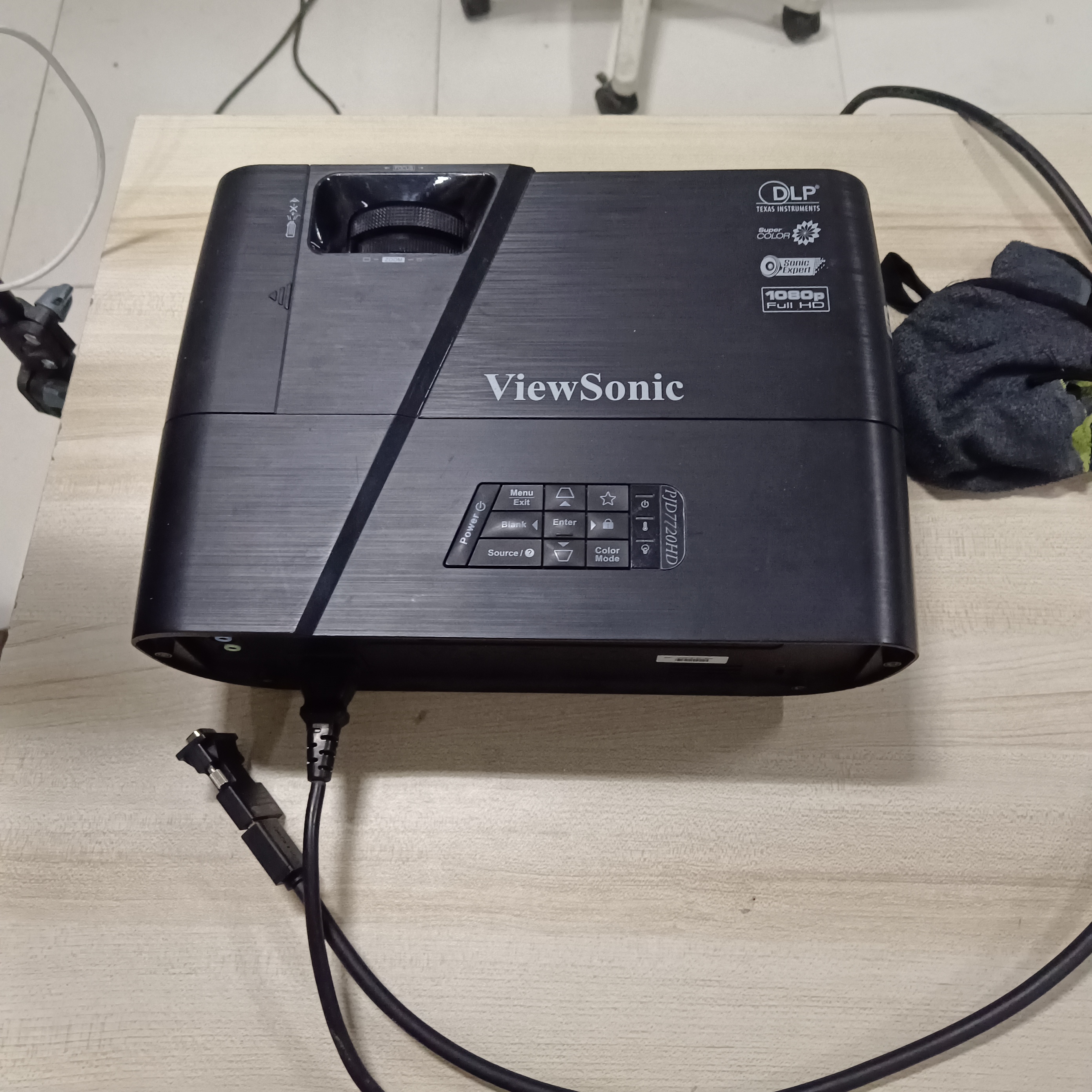 8新 ViewSonic/优派 二手优派投影仪运费自理