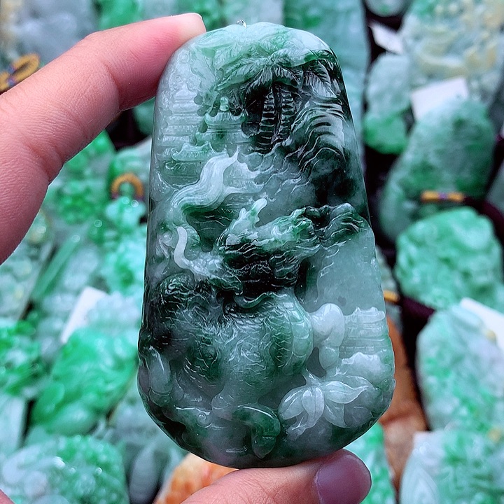 翡翠吊坠(不含链)未镶嵌