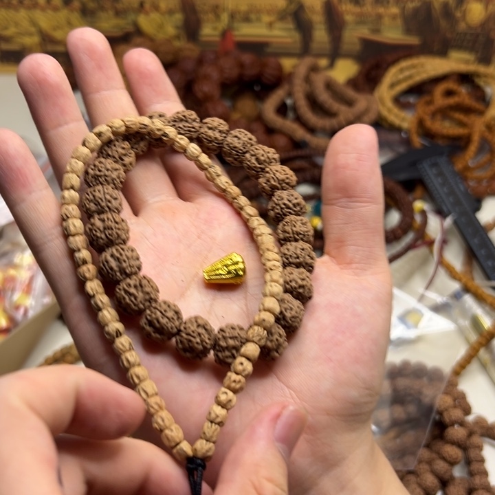 吊坠柏香籽/百香籽75