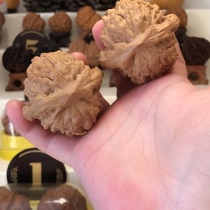 吊坠桃核云南铁核桃