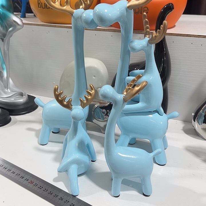 温***装树脂摆件哈哈哈哈