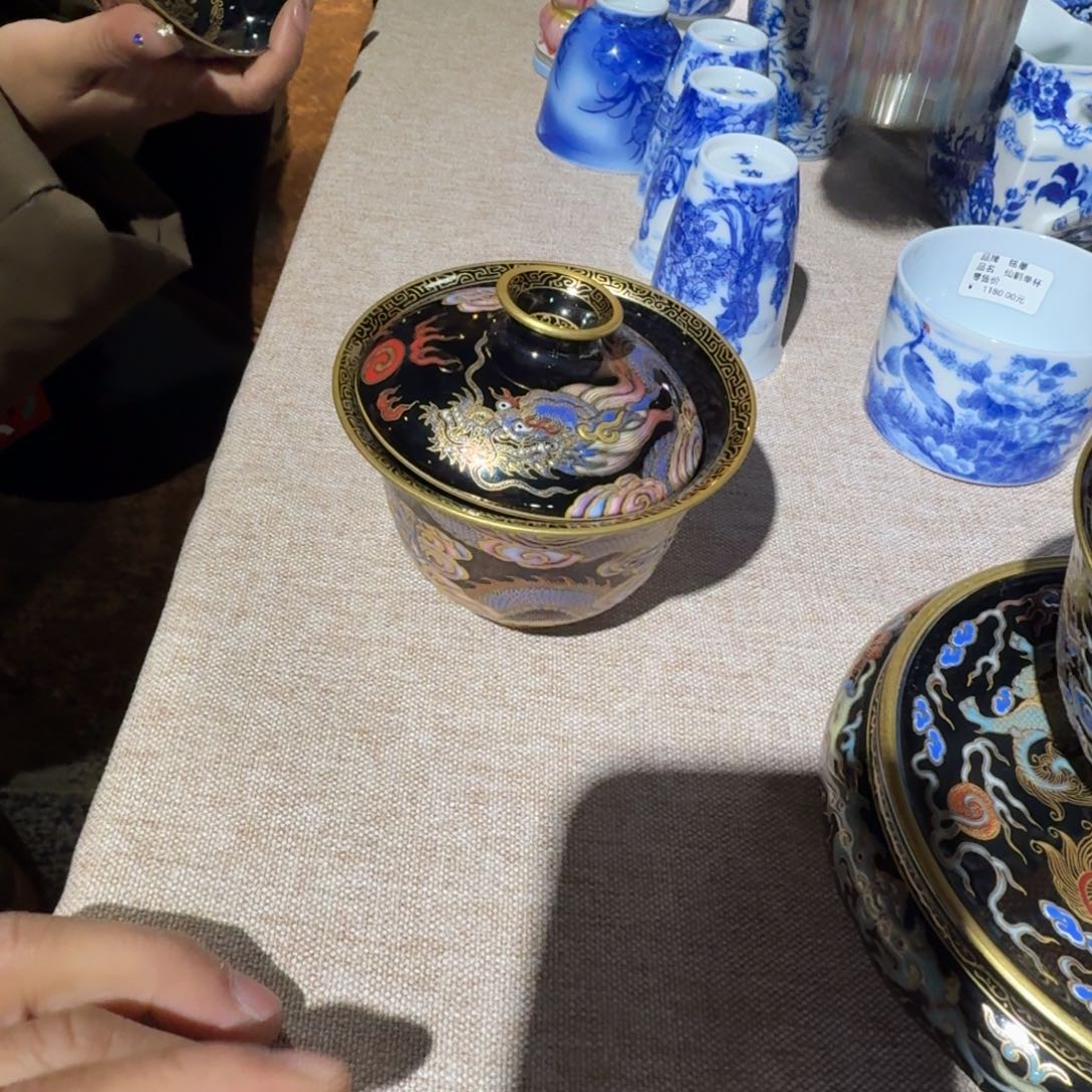 周**?套装啦啦啦啦啦