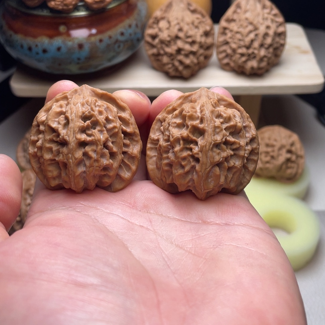 ****怕文玩核桃吊坠苹果园