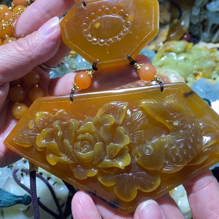 岫玉岫玉吊坠未镶嵌