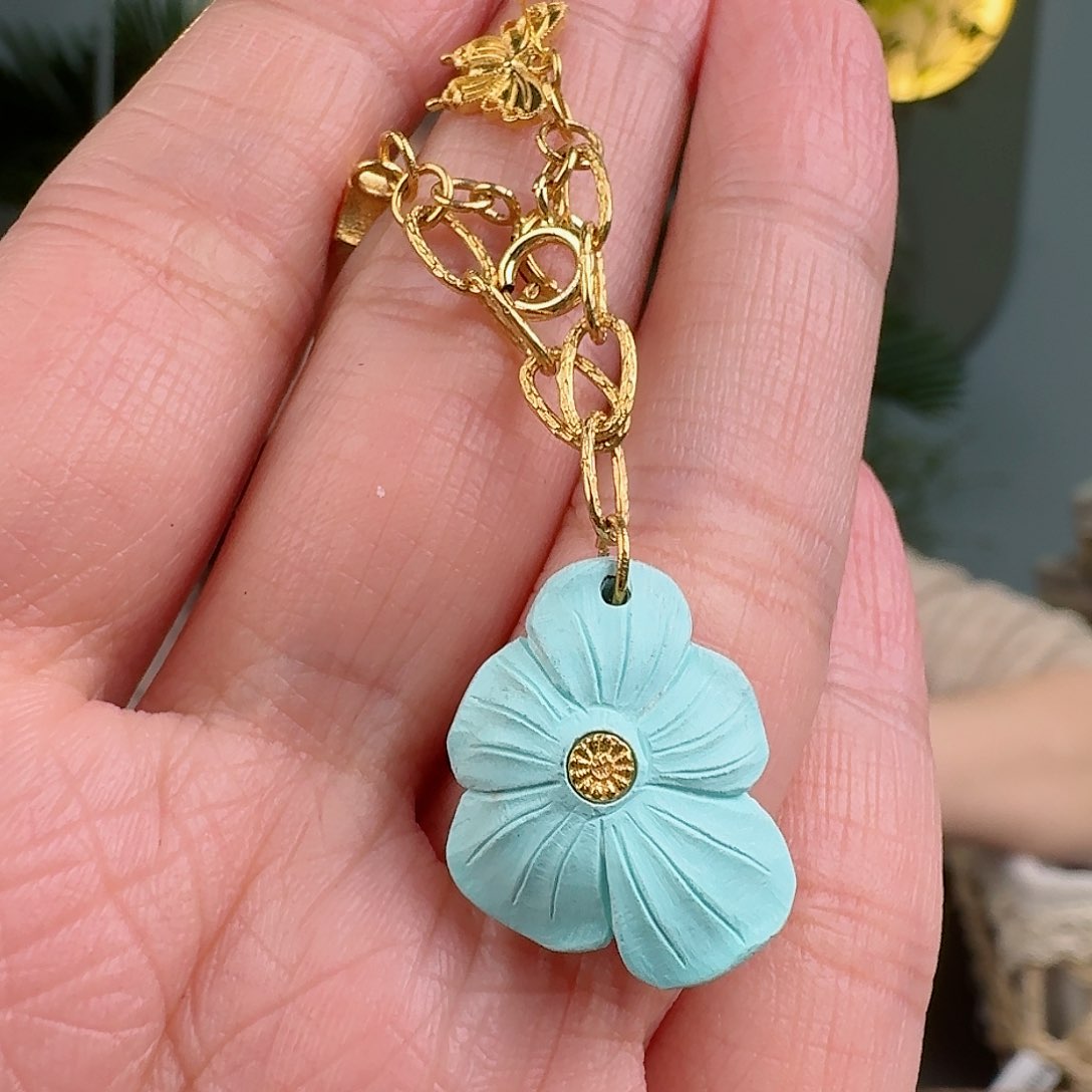 绿松石珠宝奇石18K金镶嵌