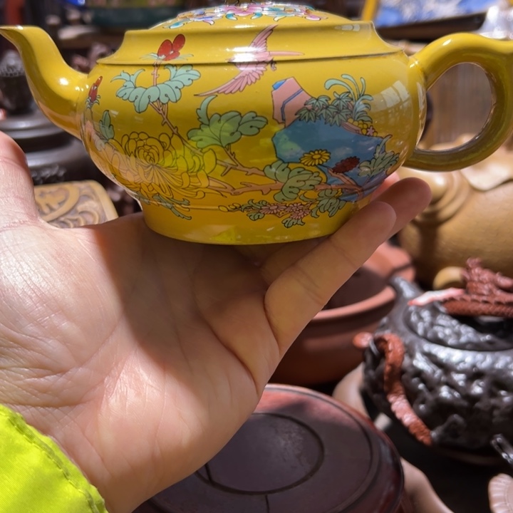 紫砂茶壶紫砂壶收藏起来了！