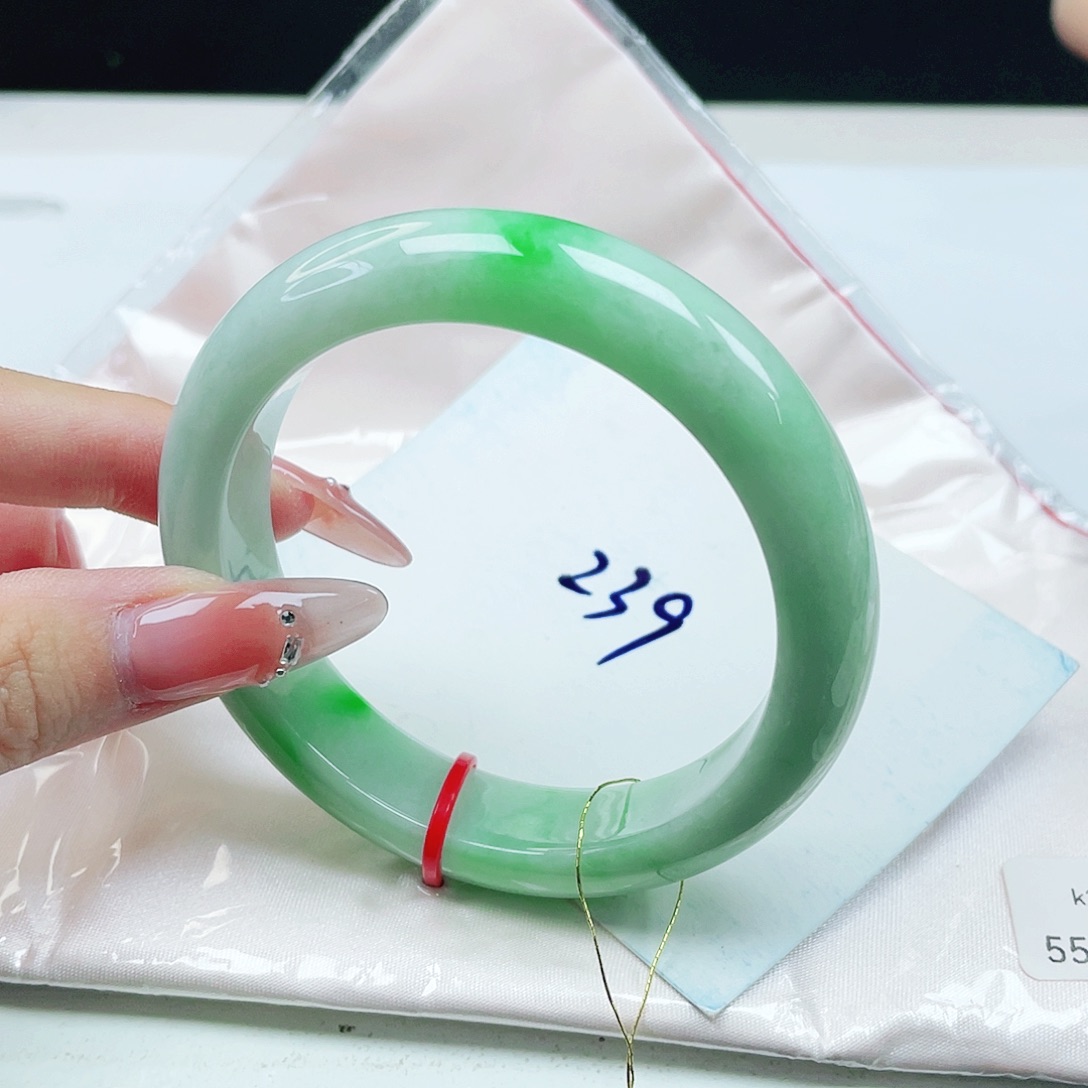 未镶嵌手镯翡翠55+