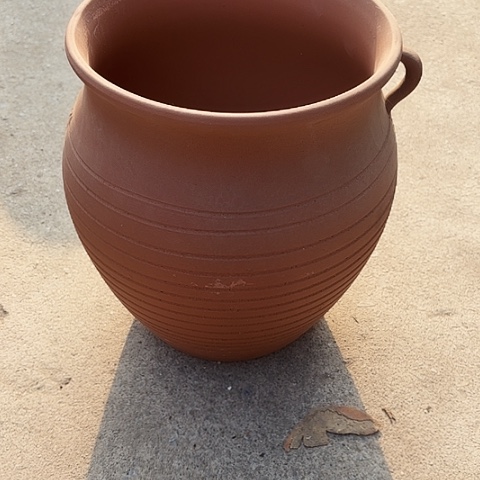 25/30瑕疵掉耳朵。  