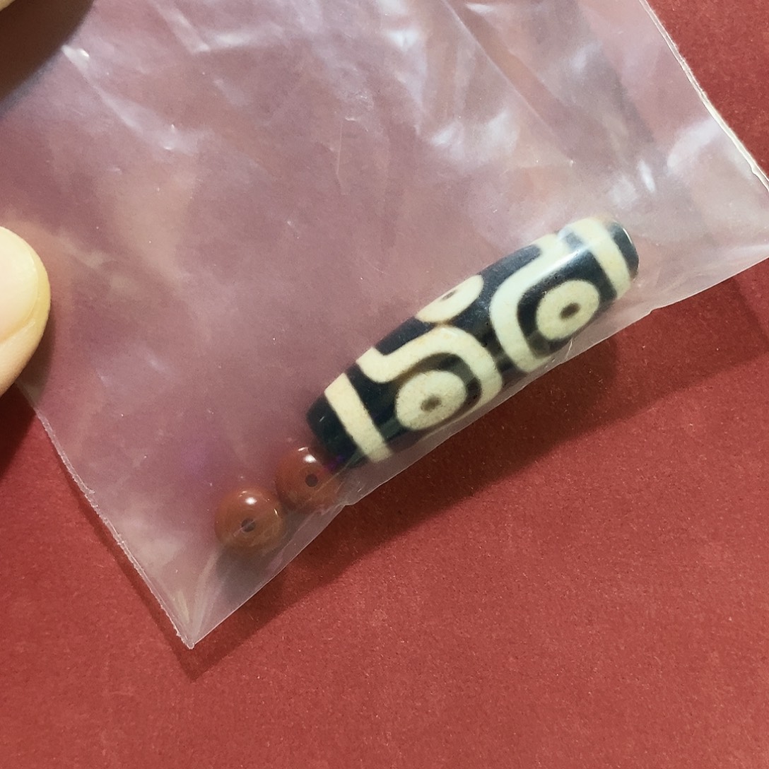 陌***姐玛瑙/玉髓未镶嵌颈饰行运十字六